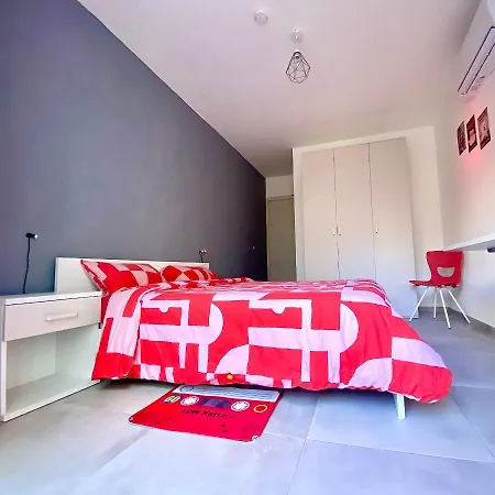 Private En-suite With Balcony In Shared *