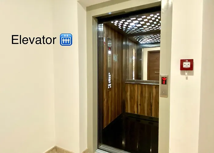 Проживание в семье Private En-suite With Balcony In Shared Pieta