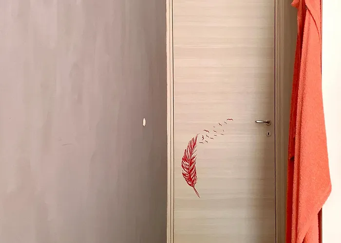 Private En-suite With Balcony In Shared *