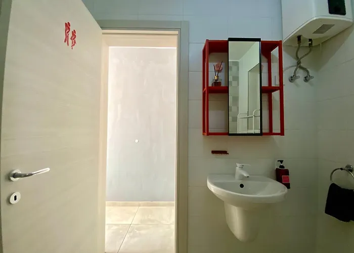 Habitación en casa particular Private En-suite With Balcony In Shared Pietà